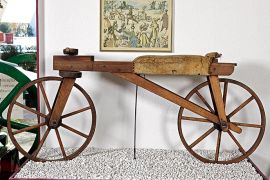 Lenkbares Laufmaschine aus Holz (nach Freiherr von Drais)